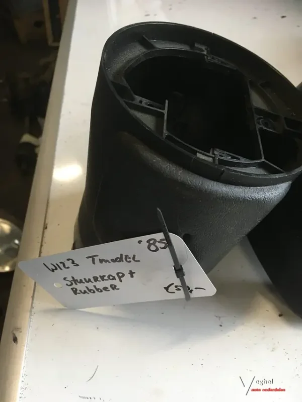 Szezonális akció Mercedes w123 1985Stuurkap met rubber