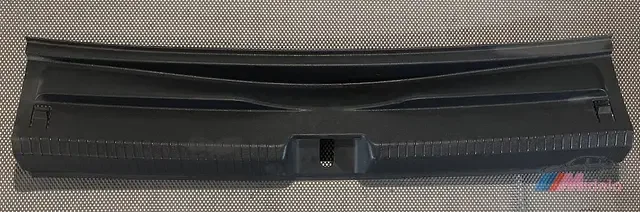 Kedvezmény VW GOLF VIII INSTAPBEKLEDING ACHTERKLEP 5H6863459B
