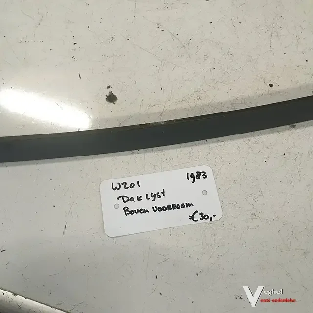 Mercedes W201 1983 Daklijst boven voorraam Gyors szállítás
