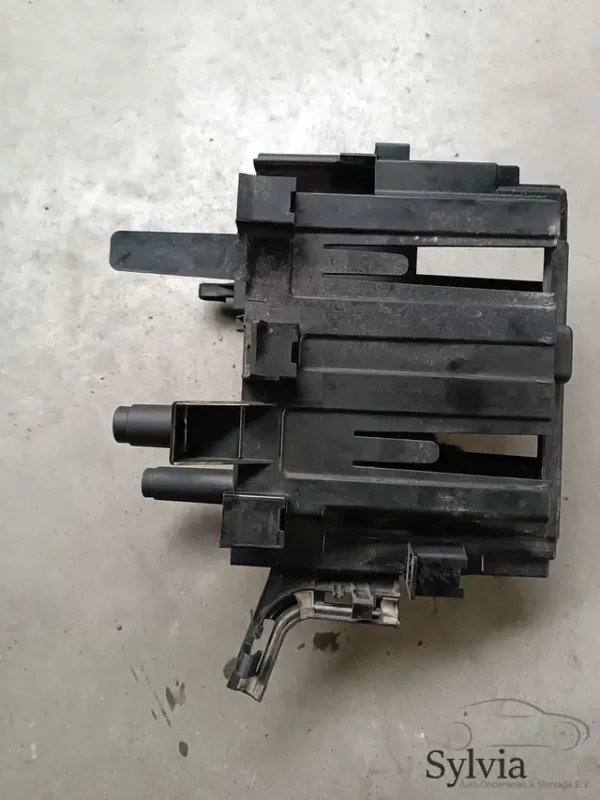 Kiárusítás E box computerkast relaiskast BMW 1 / 2 / 3 / 4 serie F 12908615264 8615264