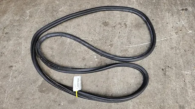 Achterklep kofferklep rubber BMW 1 serie E81 51767190346 7190346 Ne maradj le
