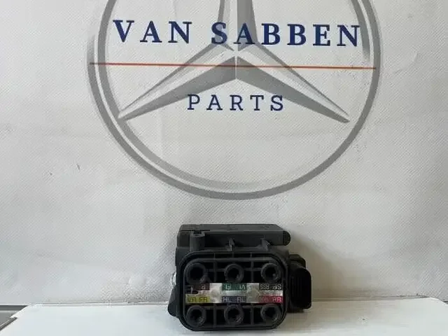 Vacuum ventiel van een Mercedes ML-Klasse Nézd meg most