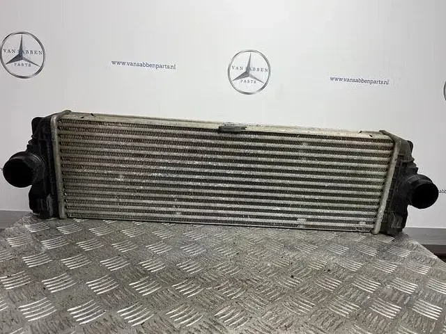 Gyors szállítás Intercooler van een Mercedes Sprinter