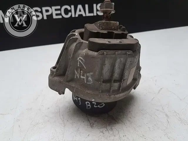 Bmw n43b20 motor steun rechts Végkiárusítás