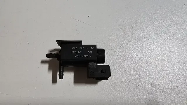 Olcsóbb Electrische vacuum ventiel EGR uitlaatgas BMW 3 / 5 / 7 / 8 Z3 Z8 serie 11741742712 1742712