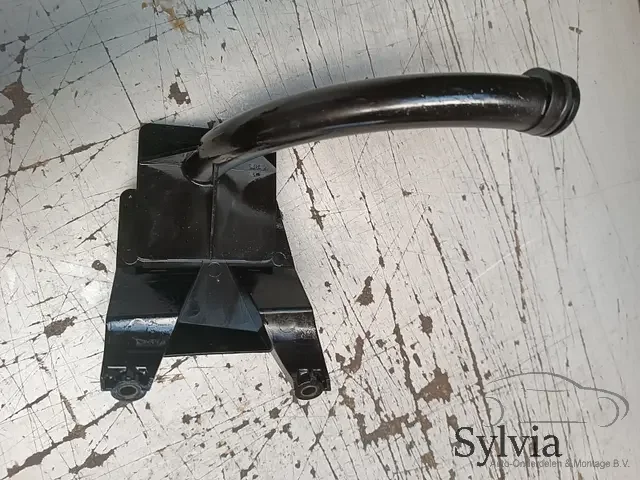 Olcsó Olie aanzuigbuis N46 BMW 1 / 3 / 5 / X1 / Z4 serie E8x E9x E46 E84 E85 11417500328 7500328