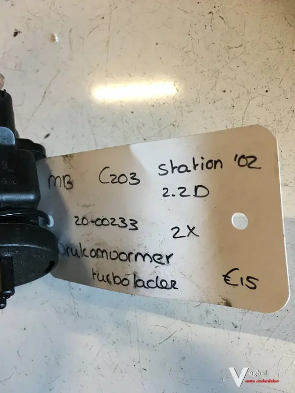 Kiárusítás Mercedes C203 2.2 D station 2002 Drukomvormer turboregelaar 000 545 04 27