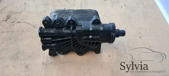 Warmtewisselaar oliekoeler automaatbak BMW 5 / 6 / 7 serie E60 E61 E63 E64 E65 E66 X3 E83 2249465 Ne maradj le