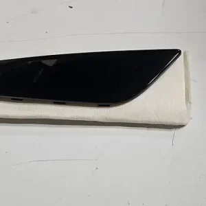 Ajánlat Airduct trim zijscherm links hoogglans zwart BMW 5 serie G30 G31 51747439013 7439013