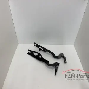 Biztonságos fizetés VW Golf Sportsvan 510 Motorkapscharnier Set L + R