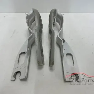 Árengedmény Seat Ateca 575 Motorkapscharnier set links rechts Wit