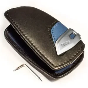Luxe sleutelhoes cover merchandise BMWpast op vele modellen82292219915 2219915 Árengedmény