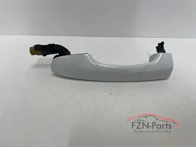 VW Tiguan 5NA Portier deur greep hendel Keyless Rechts voor Wit Legkelendőbb
