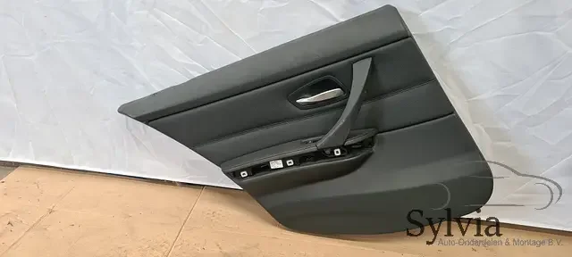 Deurpaneel links achter BMW 3 serie E90 E91 zwart leder 7150301 Biztonságos fizetés