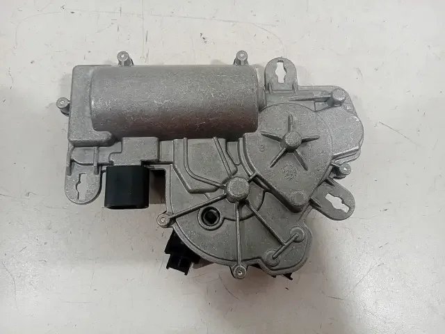 Korlátozott ajánlat Achterklep motor Skoda Octavia