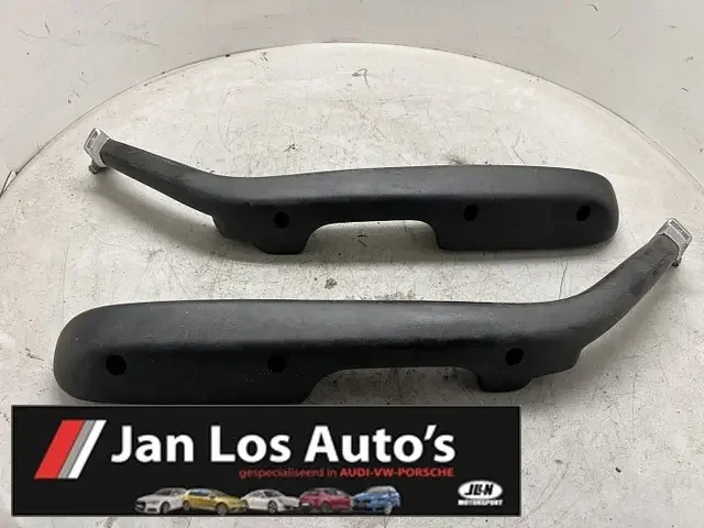 Audi 100 C1deurgreep binnen 2 deurs Korlátozott ajánlat