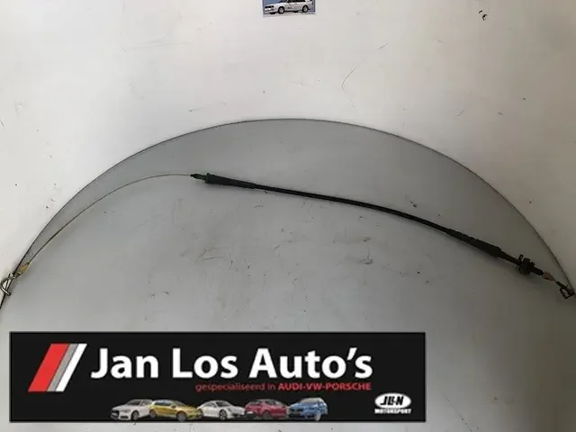 Vedd meg most Gaskabel Audi Coupe GT B2 811721555