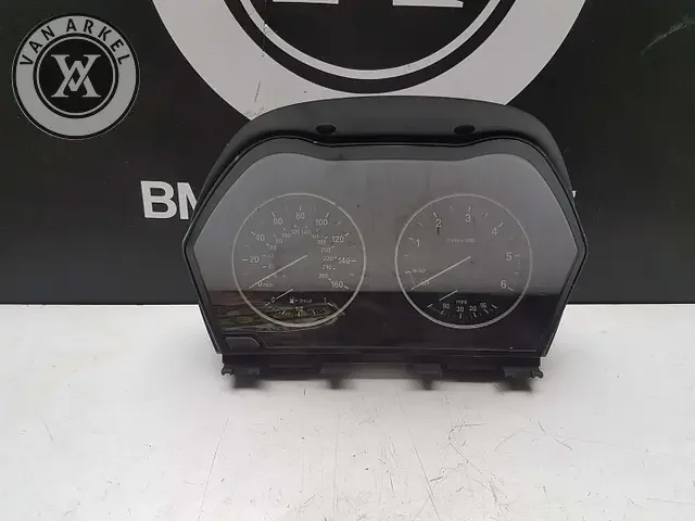 Bmw x1 f48 killometer teller 1912952 Rendeld meg most