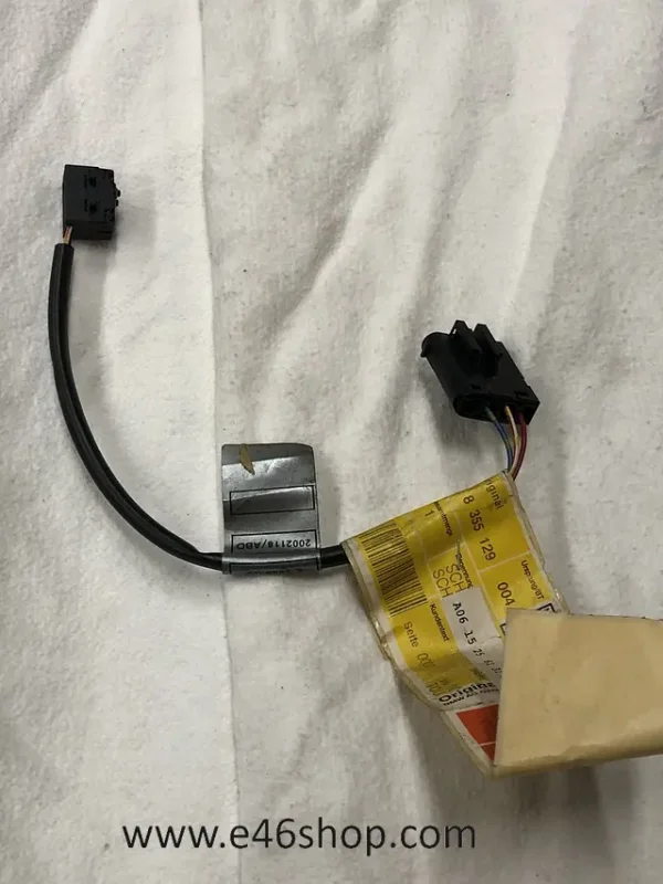Szezonális akció MICROKABEL KOFFERBAK BMW 5 SERIEE34OE 61318355129