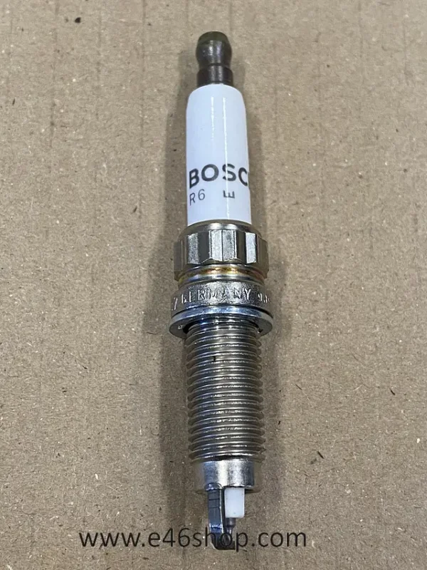 Különleges ajánlat BOUGIE BMW / ROLLSROYCE OEM 12120037580 NIEUW