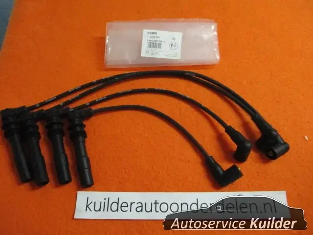 Akció Bougiekabelset VW golf IV Skoda Fabia Seat Ibiza BOSCH