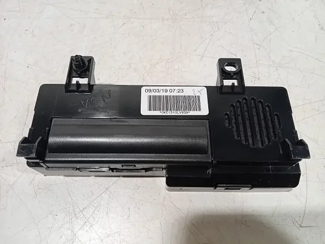 Legnépszerűbb Bluetooth control module Peugeot 3008