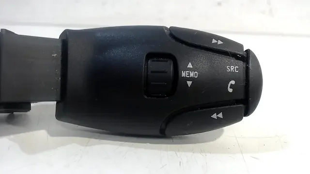 Radio bediening Peugeot 3008 Azonnal elérhető