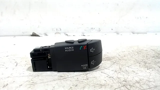 Végkiárusítás Radio bediening Renault Twingo