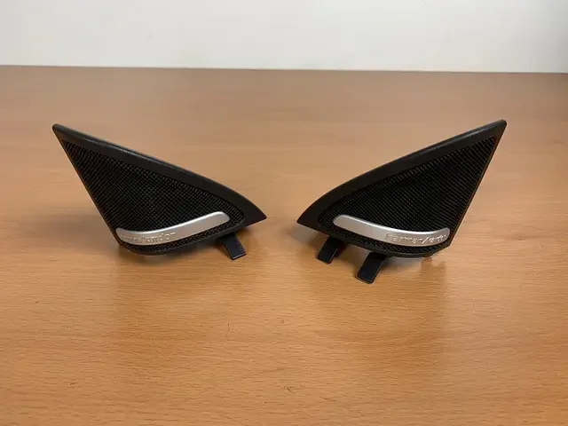 Biztonságos fizetés mercedes cla 117 2013 - 2019 speakers Harman Kardon roosters