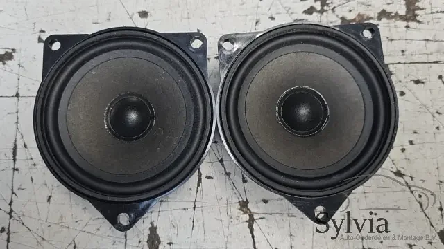 Speaker set BMW 1 / 3 / 5 / X1 X3 X5 X6serie E8x E9x E6x E84 E83 E70 E71 65139141494 9141494 Olcsóbb