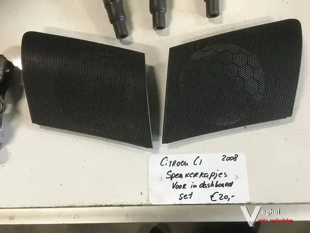 Árcsökkenés Toyota Yaris 2011 1.3 Benzine Speaker Kapjes Set