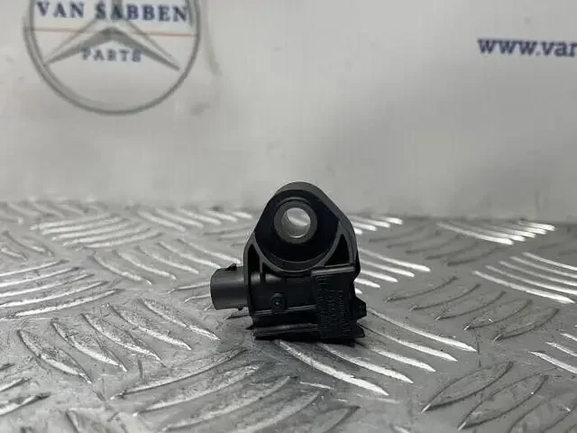 Ajánlat Airbag Sensor van een Mercedes GLC-Klasse