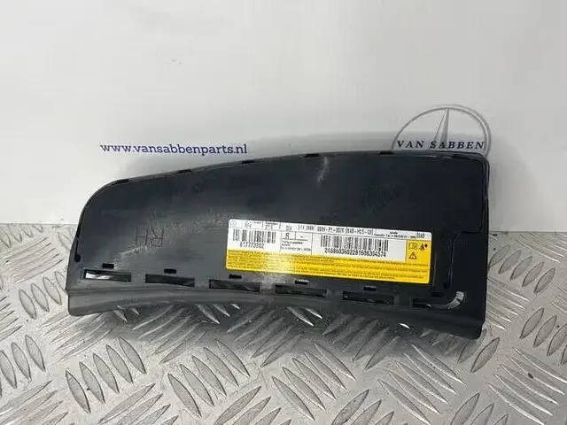Rendeld meg most Airbag stoel (zitplaats) van een Mercedes A-Klasse
