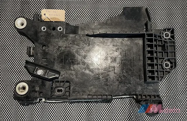 Különleges ajánlat BMW F40 ACCUBAK 9387574