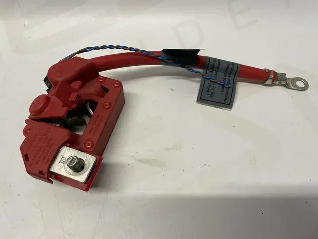 Árengedmény Accukabel BMW E81 6113698222702