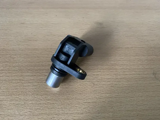 volkswagen 2.3 V5 AGZ 150PK nokkenas sensor Utolsó esély