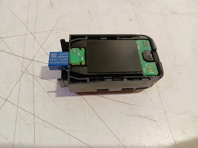 Ingyenes szállítás Regensensor Toyota Prius