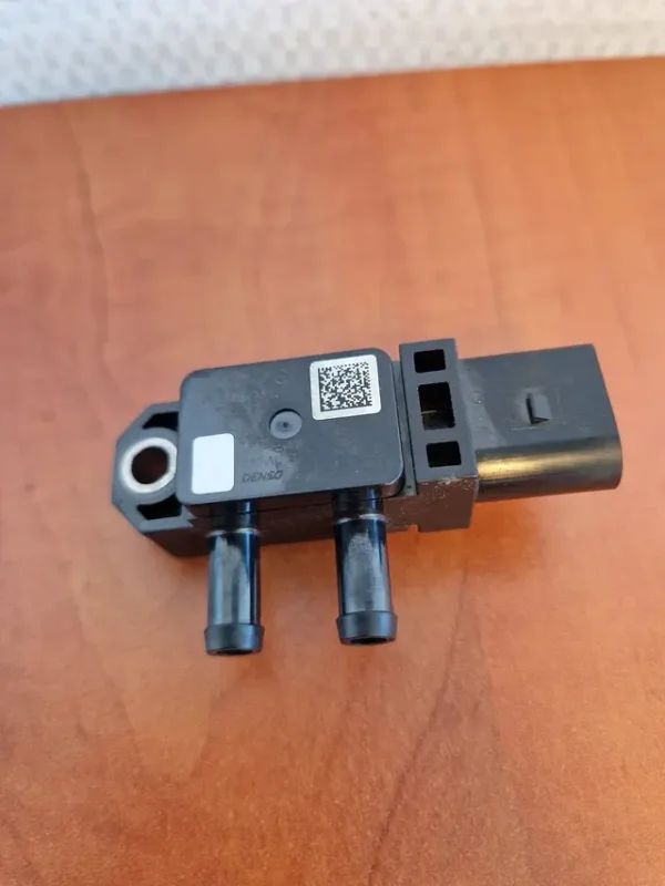 Uitlaatgasdruksensor VW/Audi/Seat 6PP 009 409-621 Alacsony ár