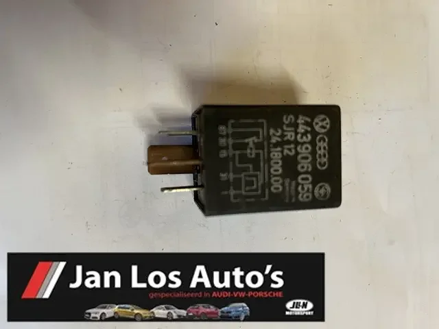 Brandstofpomp relais Audi VW 443906059 Csak ma