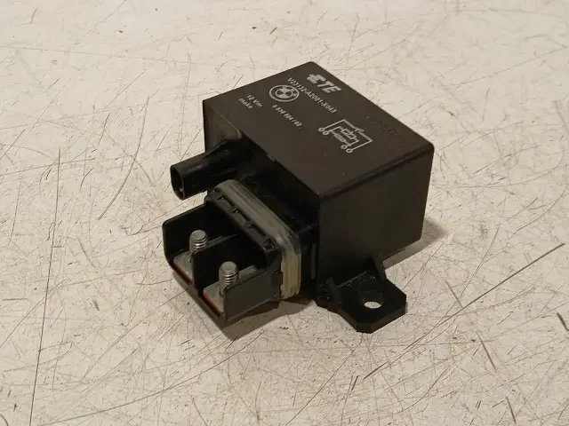 Relais koelventilator BMW 5 serie Végkiárusítás