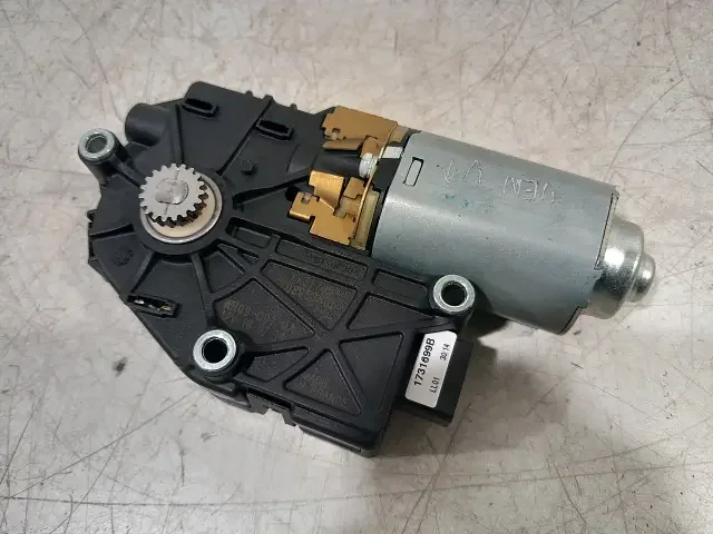Expressz kézbesítés Motor open dak BMW 4 serie