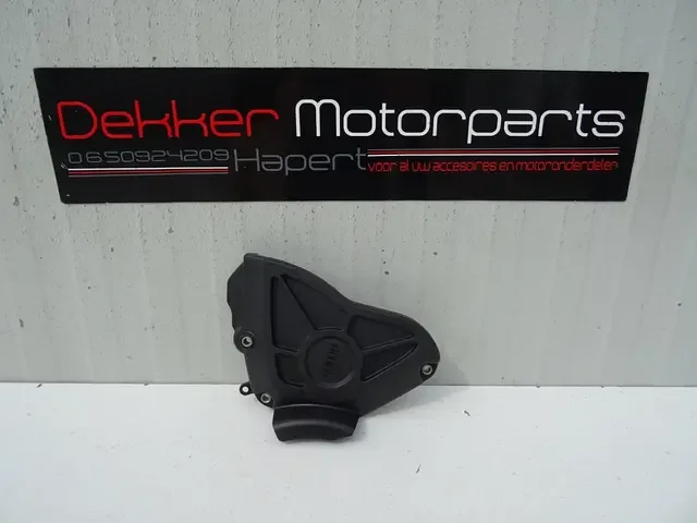 Vásárlói kedvenc Tandwielkap / Cover Yamaha YZF R1 2015-2016-2017-2018-2019