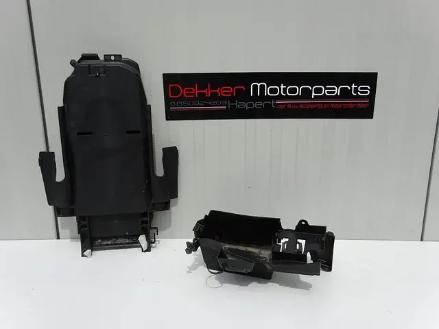 Biztonságos fizetés Accu bak / Undertail Kawasaki Versys 650 2007-2008-2009