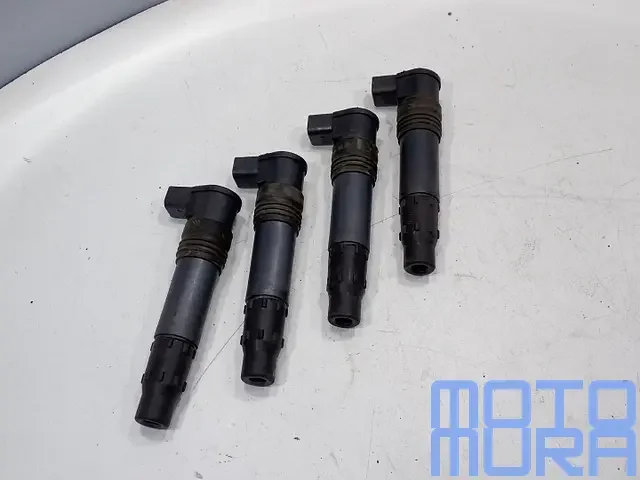 Akció bobines voor de Kawasaki ZX-9R 2000 - 2003 Ninja ZX-9R ZX9-R ZX9R ZXR 900 bobine bobijn bougiedop penbobine 2024018