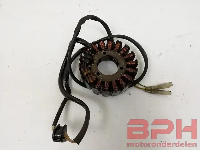 Azonnal elérhető Dynamo stator Suzuki GS500e 1989 t/m 2001 GS 500 GS500 alternator