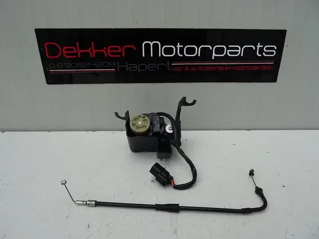 Servomotor + Kabel Ducati Diavel 1200 2011-2012-2013-2014 Azonnali szállítás