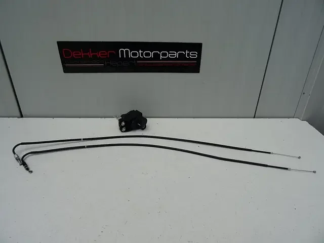 Servo Motor + Kabels Yamaha YZF R1 2015-2016-2017-2018-2019 Ne maradj le