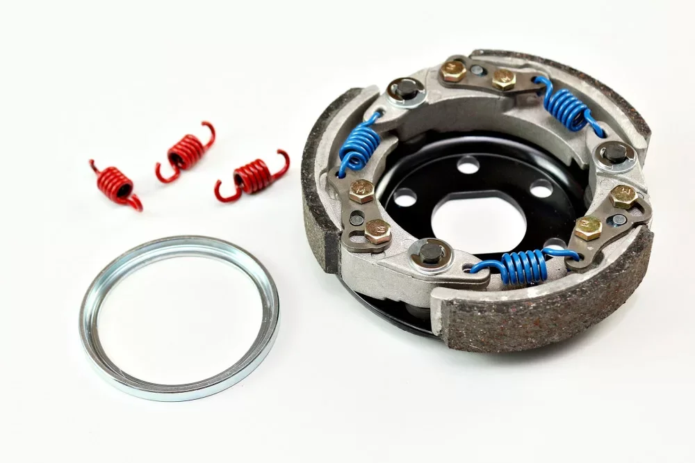 Kuplung pofa D 107 RACING YAMAHA / APRILIA / PIAGGIO Végkiárusítás