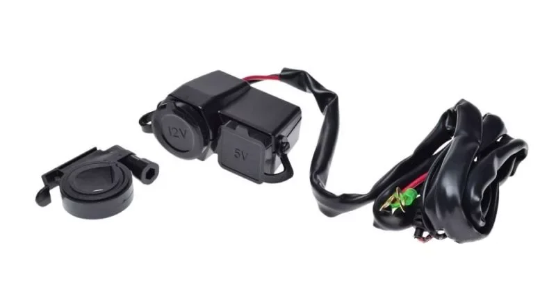 Motoros szivargyújtó és USB töltő DC 12V tip III. Nézd meg most
