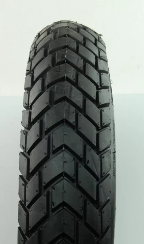 Árcsökkenés Külső gumi 100/80-17 AWINA F923 TT
